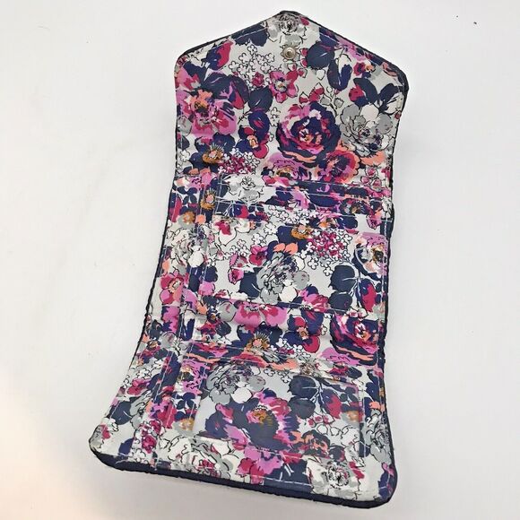 Vera Bradley Wallet Trifold CC ID Cash Quilted Navy Blue Floral Lined 5.5 x 4.5 - Picture 8 of 15